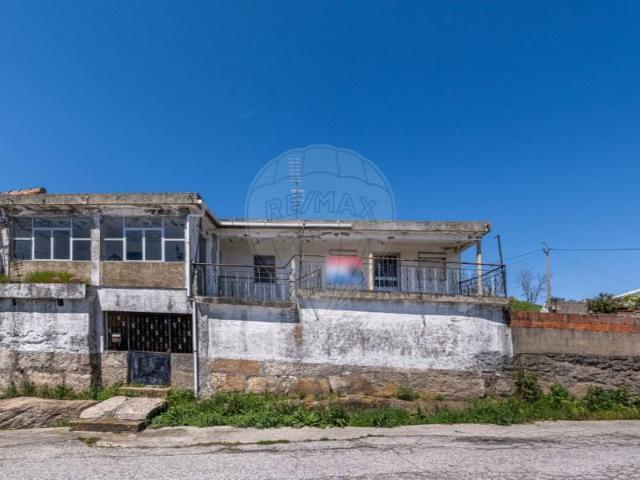 Casa venda em Nogueira da Montanha, Chaves