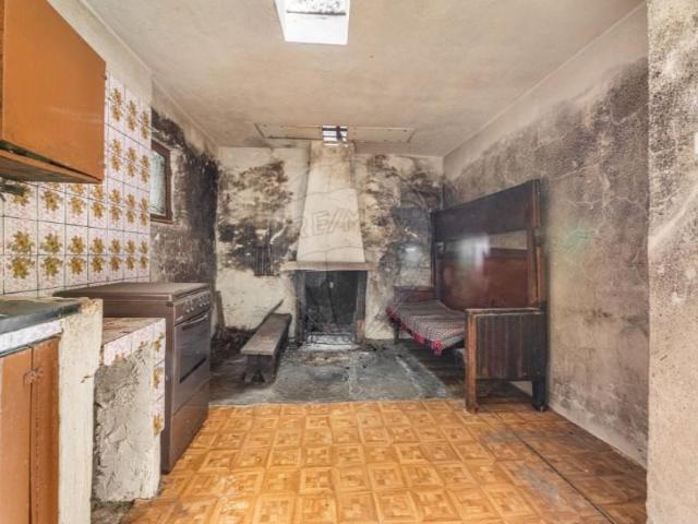 Casa venda em Alanhosa, Chaves