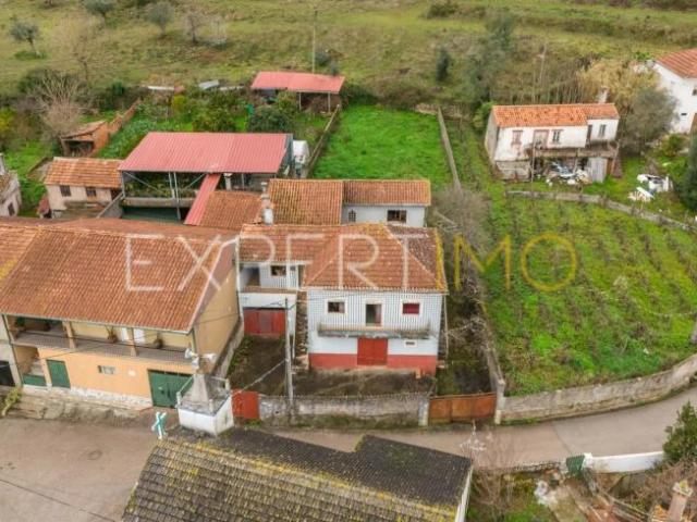 Casa venda em Coimbrã, Almalaguês