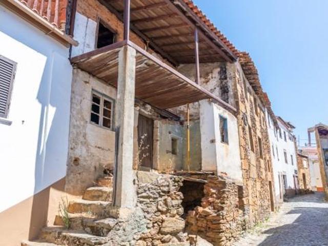 Casa venda em Castelo Branco, Canhoso