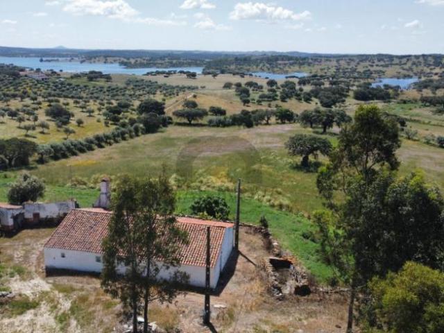 Casa venda em Capelins (Santo António), Évora