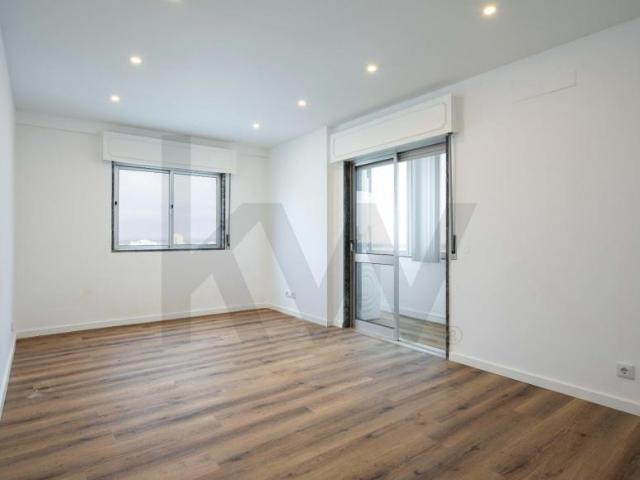 Apartamento alugar em Faro