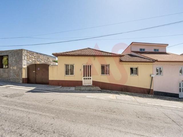 Casa venda em Felgueiras, Sendim