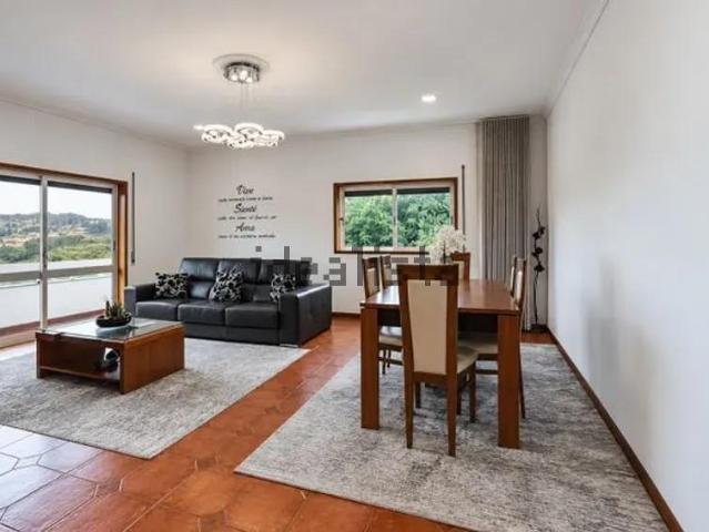 Apartamento venda em Felgueiras, Pombeiro De Ribavizela