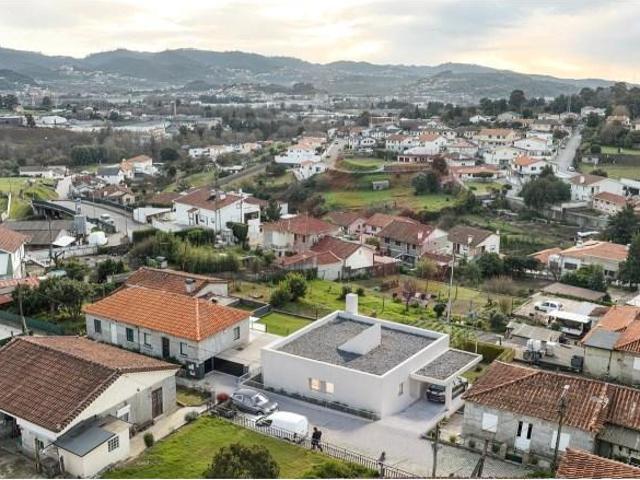 Casa venda em Guimarães, Braga