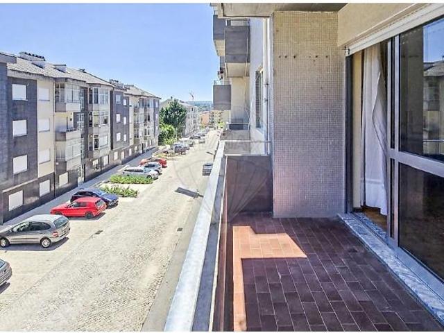 Apartamento venda em Aldeia de São João, Lamego