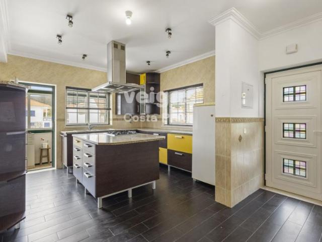 Apartamento venda em Caldas Da Rainha, Leiria