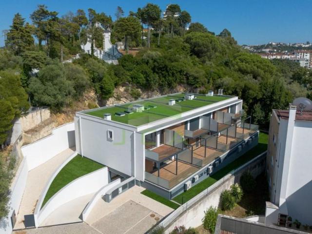 Casa venda em Urbanização da Encosta, Leiria