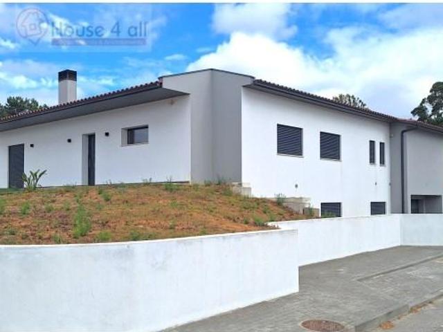 Casa venda em Bidoeira de Baixo, Leiria