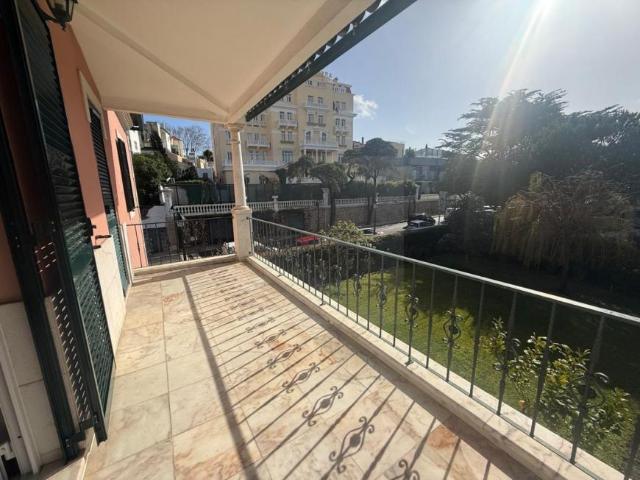 Apartamento alugar em Santo António do Estoril, Cascais