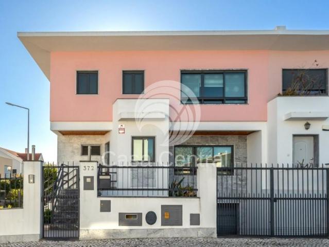 Casa venda em Conceição da Abóboda, Cascais