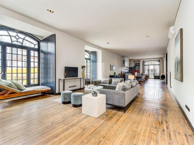 Apartamento venda em Misericórdia, Lisboa