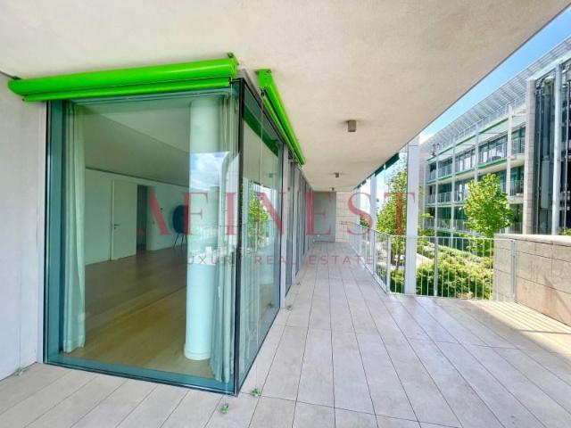 Apartamento alugar em Prata Riverside Village, Lisboa