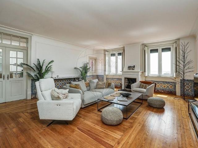 Apartamento alugar em Santa Maria Maior, Lisboa