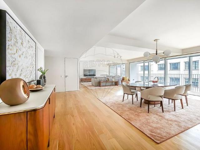 Apartamento alugar em Avenidas Novas, Lisboa