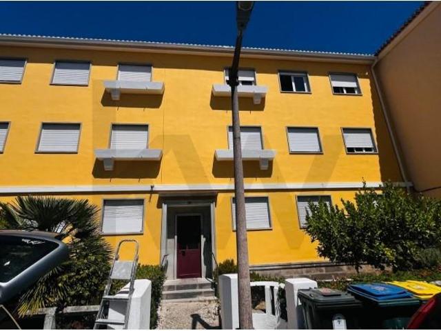 Apartamento alugar em São João de Brito, Lisboa