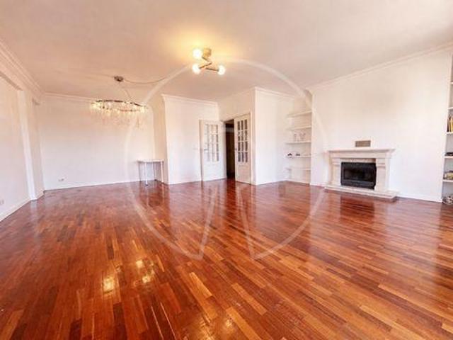 Apartamento alugar em Quinta do Lambert, Lisboa