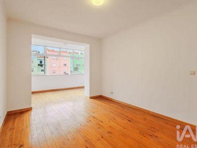 Apartamento alugar em Avenidas Novas, Lisboa