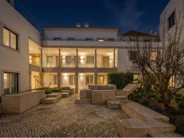 Apartamento venda em Misericórdia, Lisboa