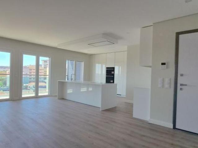 Apartamento venda em Bairro dos Quatro, Odivelas