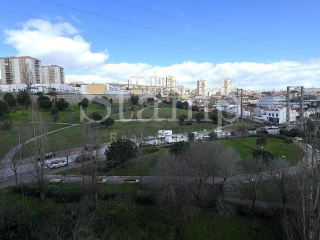 Apartamento venda em Colinas do Cruzeiro, Odivelas