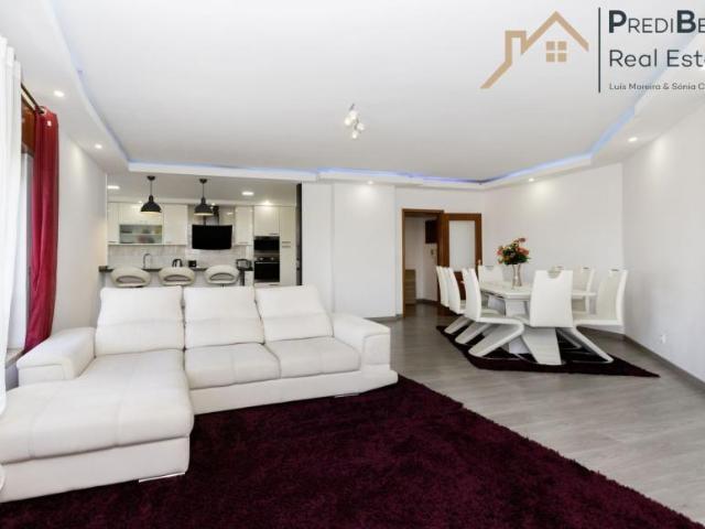 Apartamento venda em Tapada das Mercês, Sintra