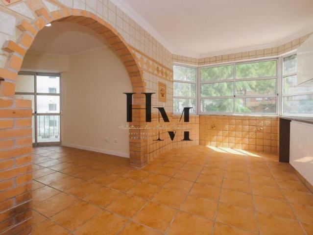 Apartamento venda em Tapada das Mercês, Sintra