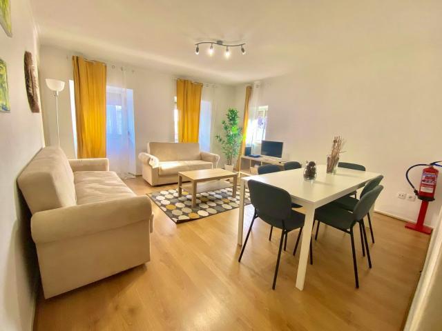 Apartamento alugar em Santo António, Lisboa