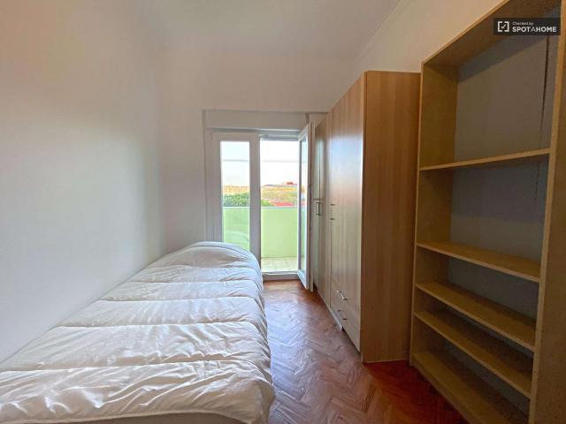Quarto alugar em Lisboa