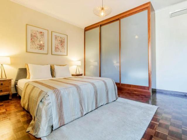 Apartamento alugar em Telheiras Sul, Lisboa