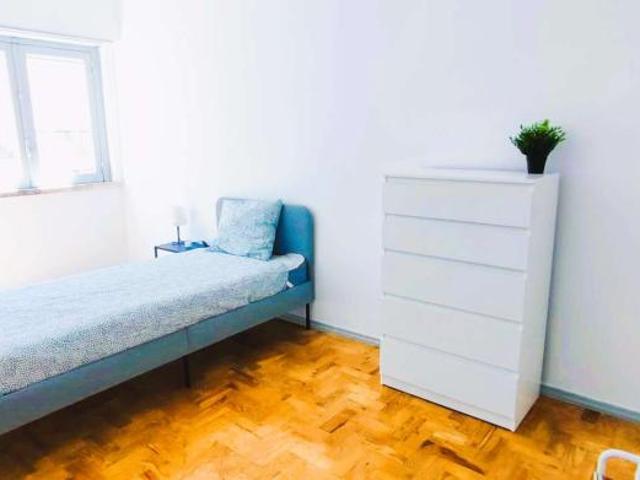Quarto alugar em Lisboa