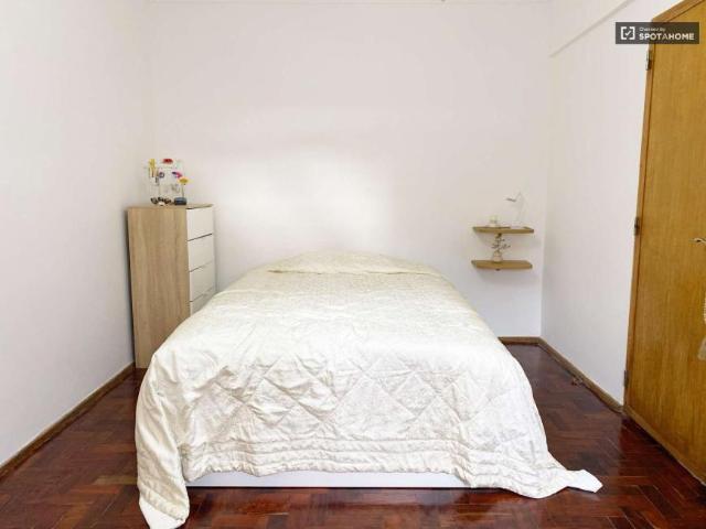 Quarto alugar em Lisboa