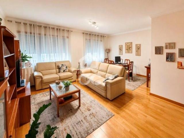 Apartamento alugar em Loures, Lisboa