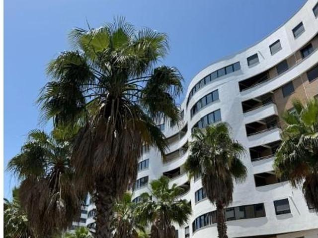 Apartamento alugar em Santiago Dos Velhos, Lisboa