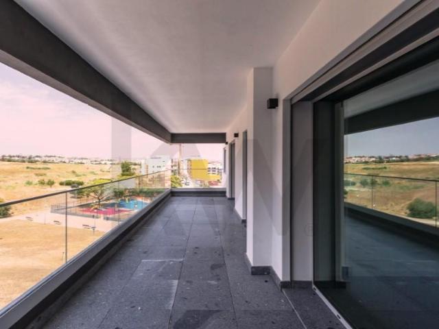 Apartamento venda em Catujal, Santiago Dos Velhos