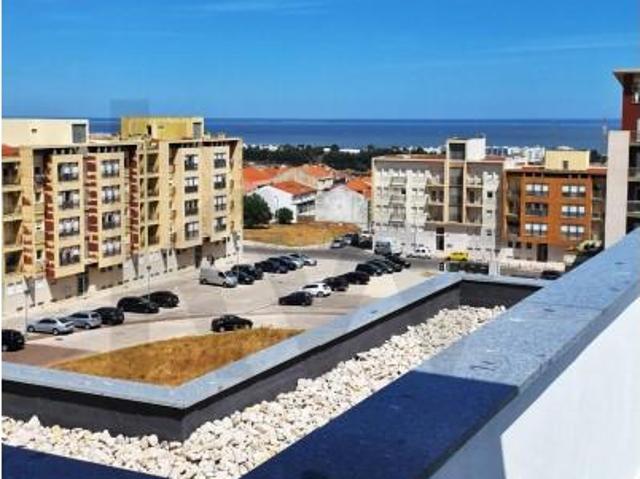 Apartamento venda em Catujal, Santiago Dos Velhos