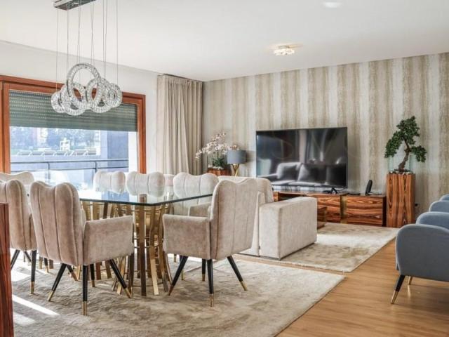 Apartamento venda em Santiago Dos Velhos, Lisboa