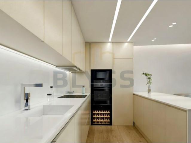Apartamento venda em Santiago Dos Velhos, Lisboa