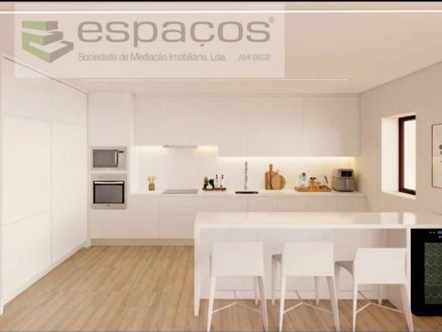 Apartamento venda em Terraços da Ponte, Santiago Dos Velhos