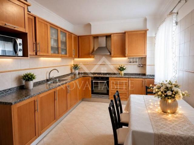 Apartamento alugar em Lourinhã, Lisboa
