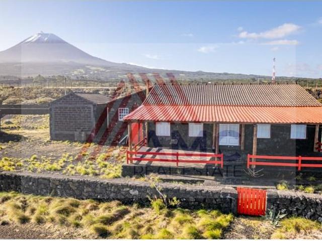 Casa venda em Açores, Madalena