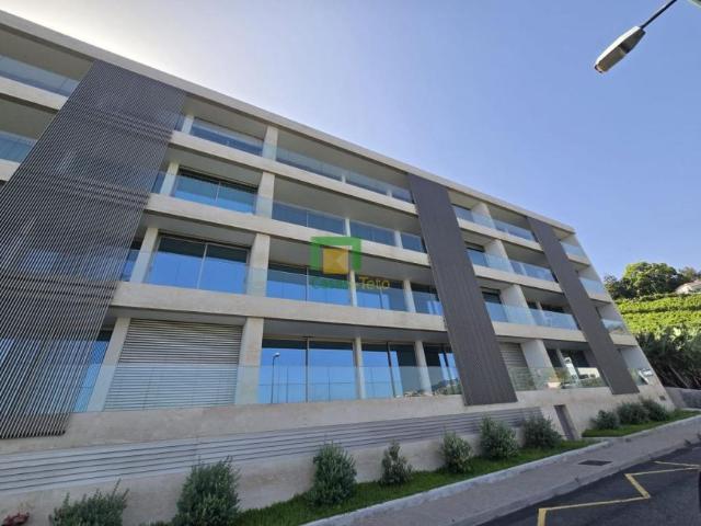 Apartamento venda em Estreito de Câmara de Lobos, Câmara De Lobos