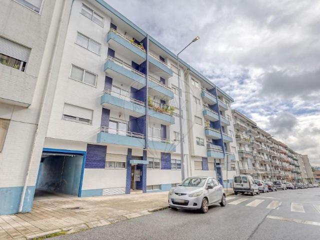 Apartamento venda em Maia, Gueifães