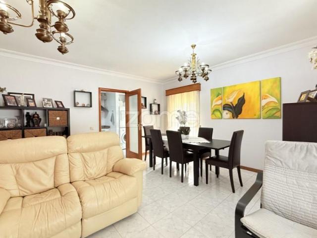 Apartamento venda em Maia, Gueifães