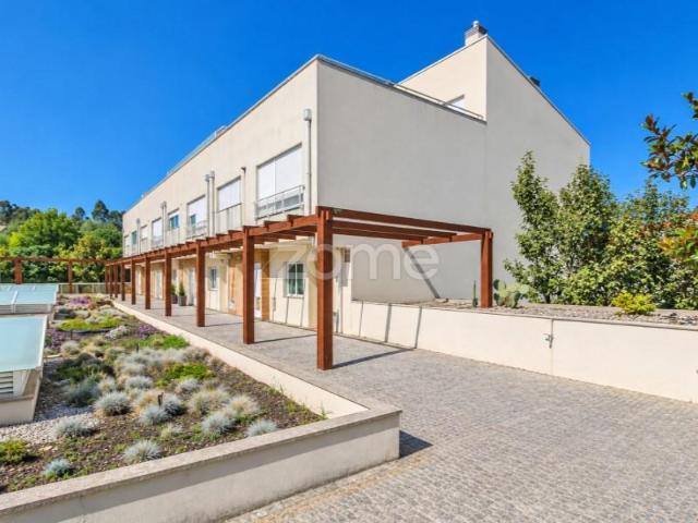 Casa venda em Maia, Gueifães