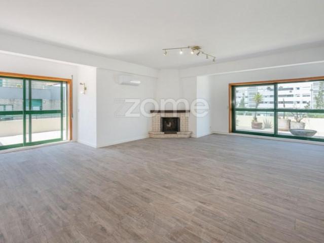 Apartamento alugar em Cidade da Maia, Porto