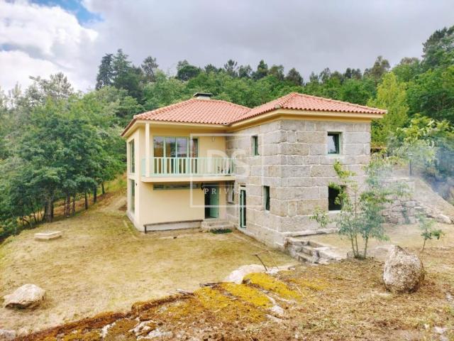 Moradia venda em Marco De Canaveses