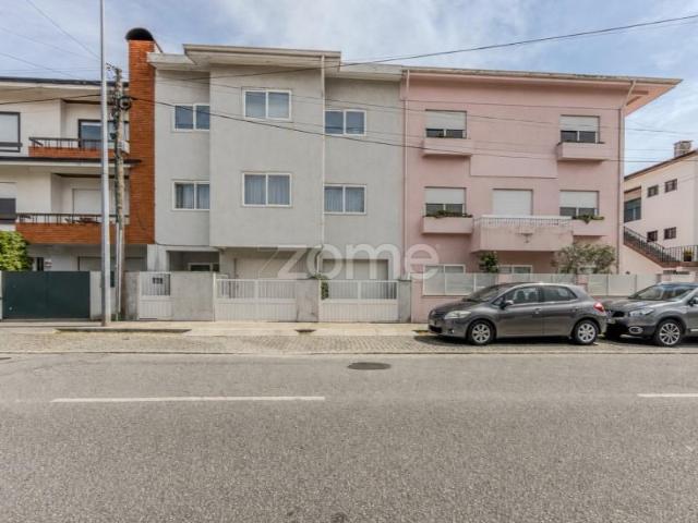 Apartamento venda em Porto