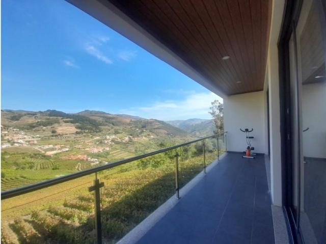 Terreno venda em São Nicolau, Vila Real