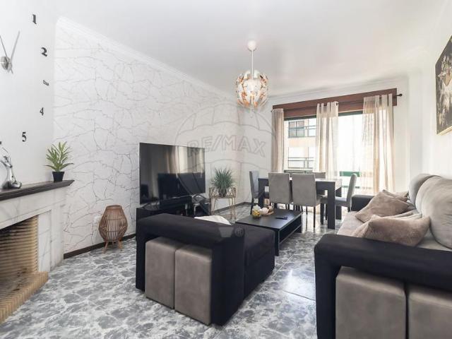 Apartamento venda em Moita, Setúbal